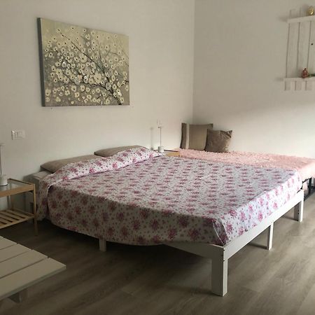 مبيت وإفطار R&B Midora مودينا المظهر الخارجي الصورة